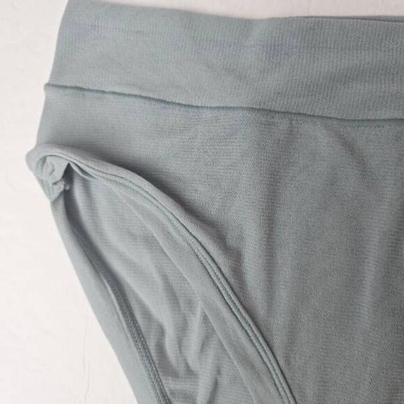 COPY - SKIMS SUMMER MESH PANTY NWT - Picture 2 of 10